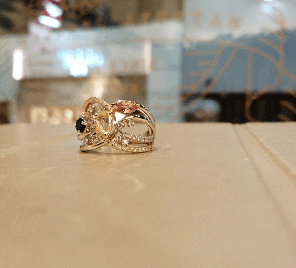 k18wgイエローダイヤリング