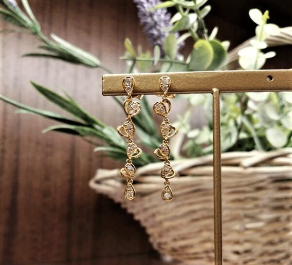 K18ダイヤモンドピアス