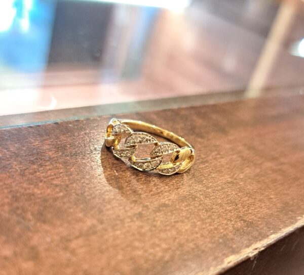 K18ダイヤリング