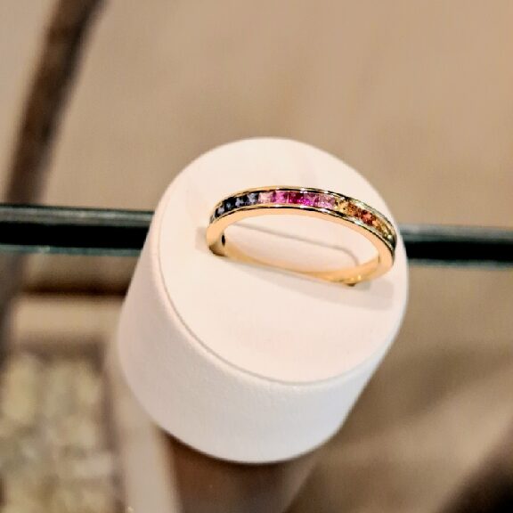 K18プリンセスカットカラーサファイアリング