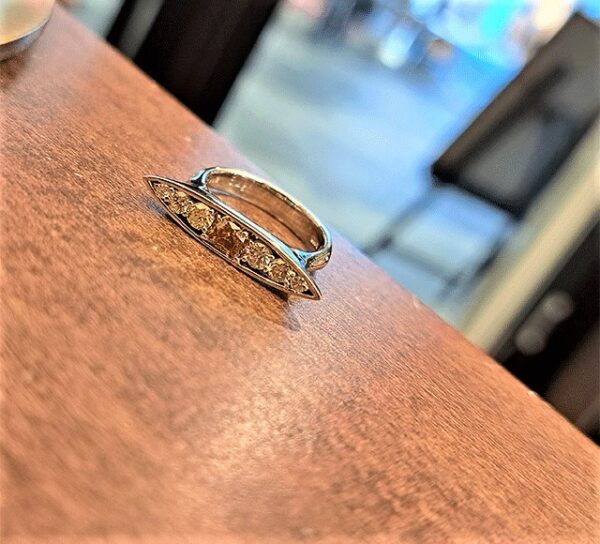 K18WGブラウンダイヤリング