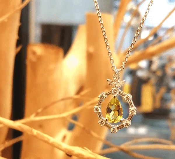 K18WGカナリートルマリンペンダント