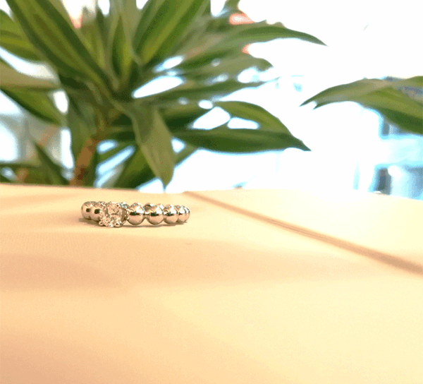 K18WGダイヤモンドリング