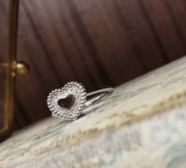 K18WGダイヤリング