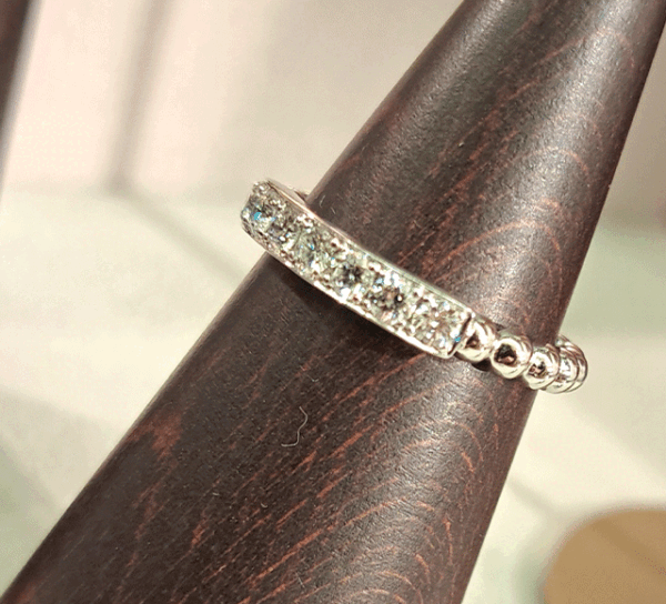 K18WGダイヤモンドリング