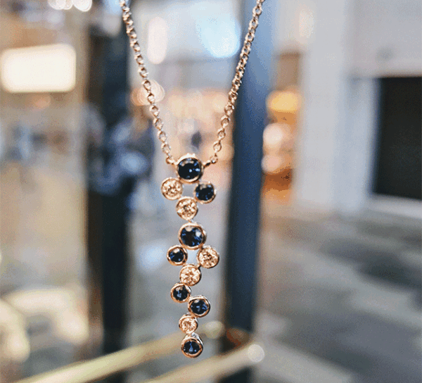 K18WGサファイア/ダイヤペンダント