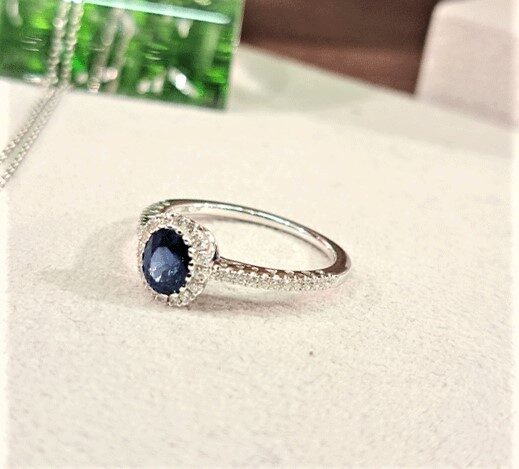 K18WGサファイアリング