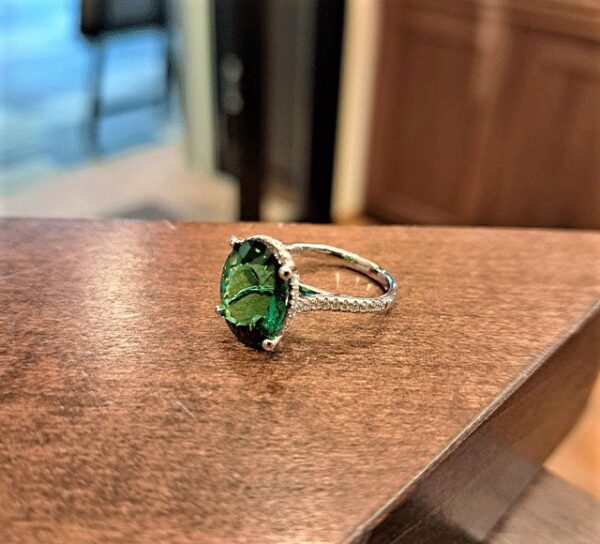 K18WGトルマリンリング