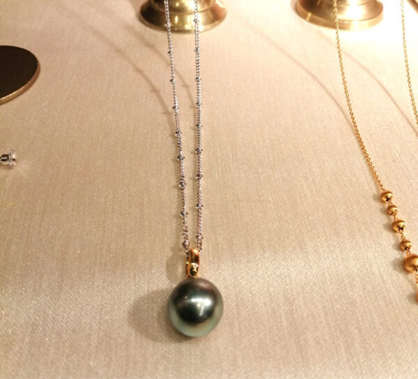 PT南洋真珠ペンダント